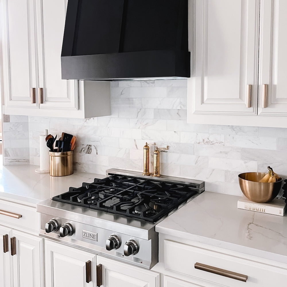 ZLINE 30 in. Legacy Gas Rangetop with 4 Burners and Porcelain Cooktop in Stainless Steel (RT30)