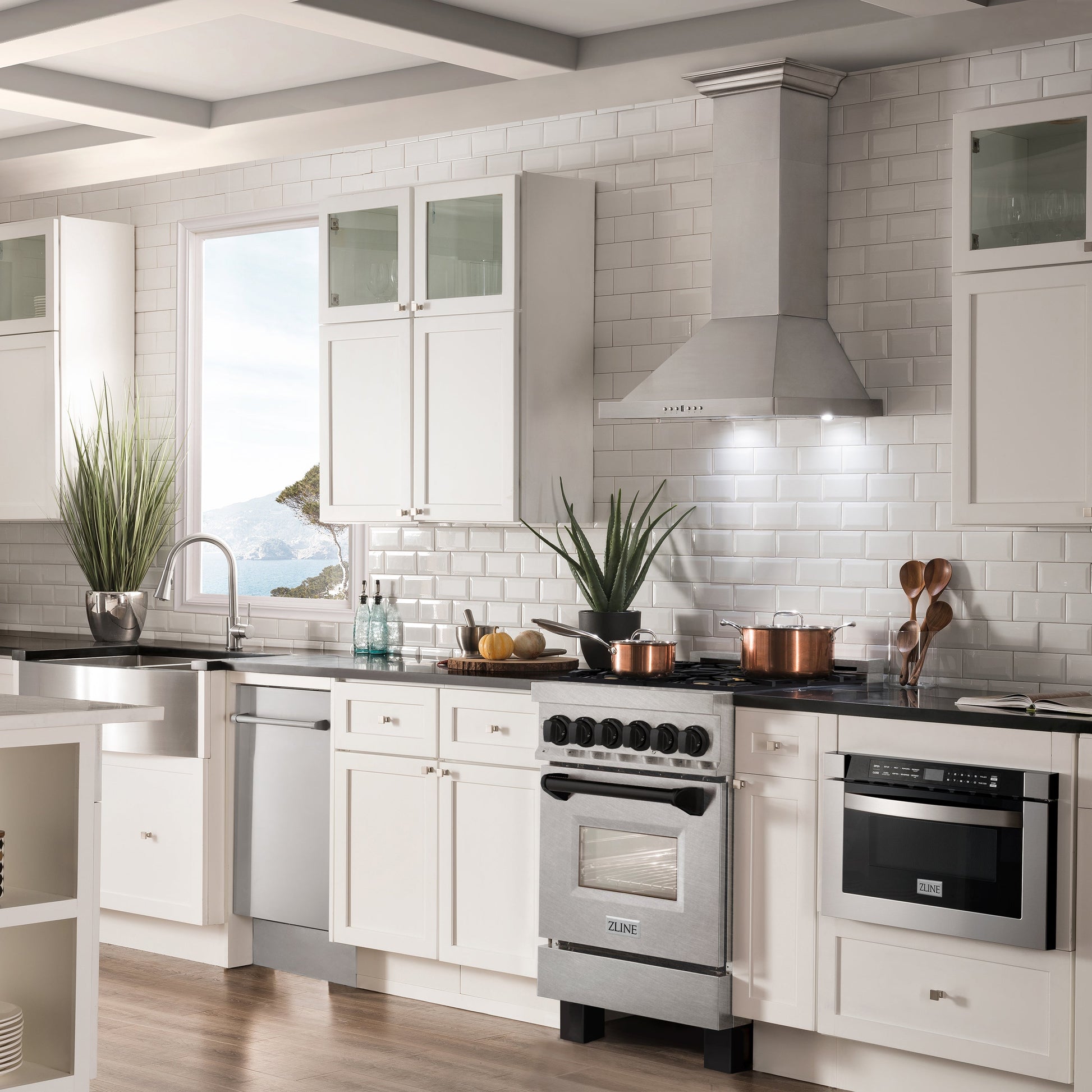 ZLINE Autograph Edition 24 in. 2.8 cu. ft. Legacy Dual Fuel Range with 4 Burner Gas Cooktop and Electric Convection Oven in Stainless Steel